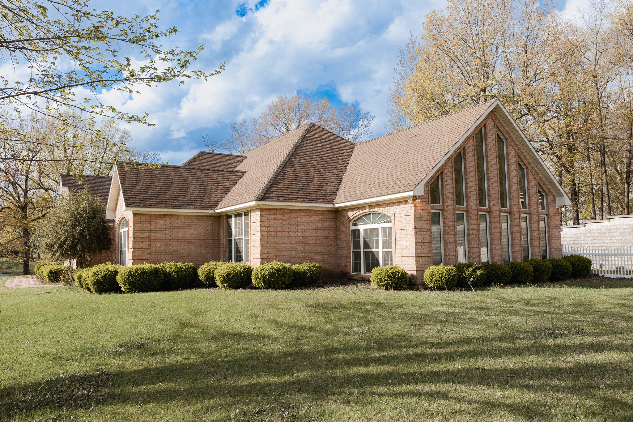 2121 Lakewood Drive